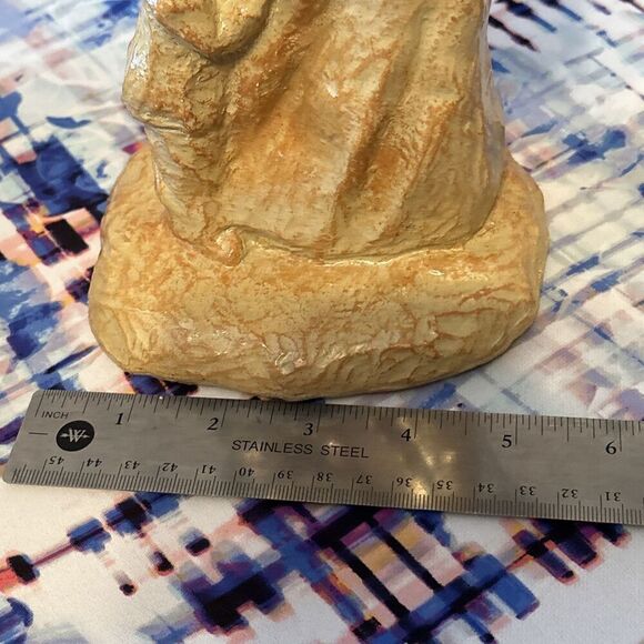 Women Of The Way Figure, Carved Resin, Encore, Title  “The Lords Heritage “ - Picture 9 of 9